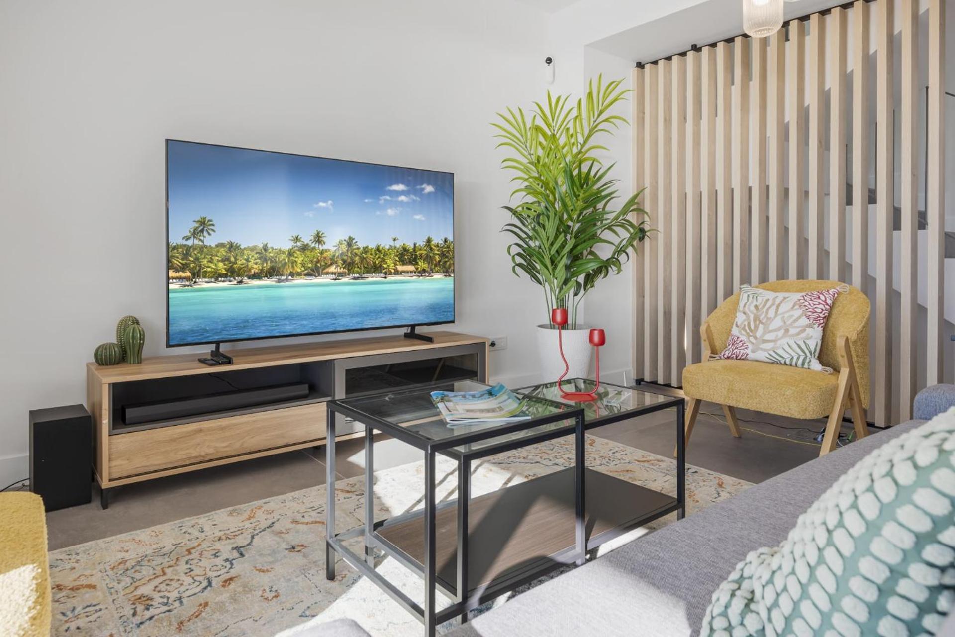 Vivi Homes - Elies House Pool, Gym, Spa & Sea View El Faro Esterno foto